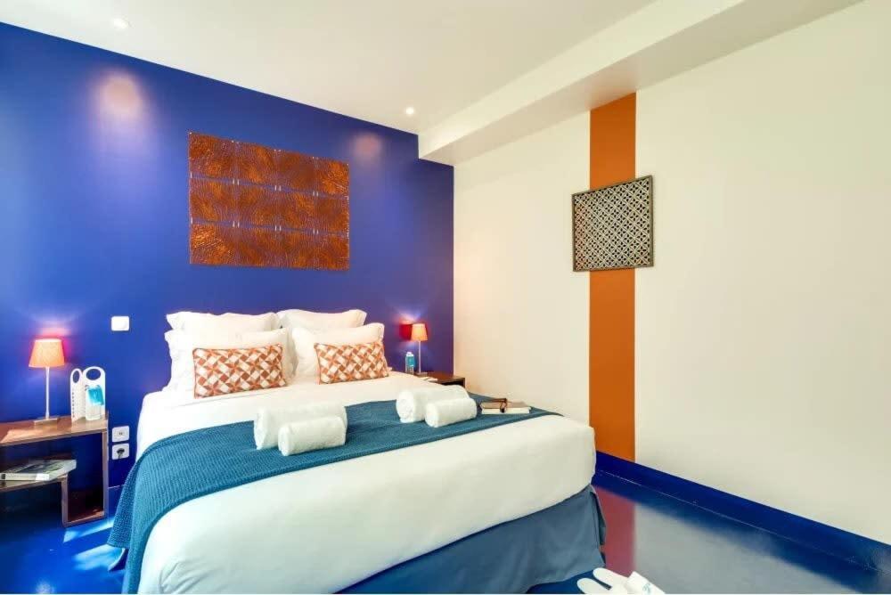 パリModern & Colourful 3Bd For 9 Guests In Le Marais!アパートメント エクステリア 写真